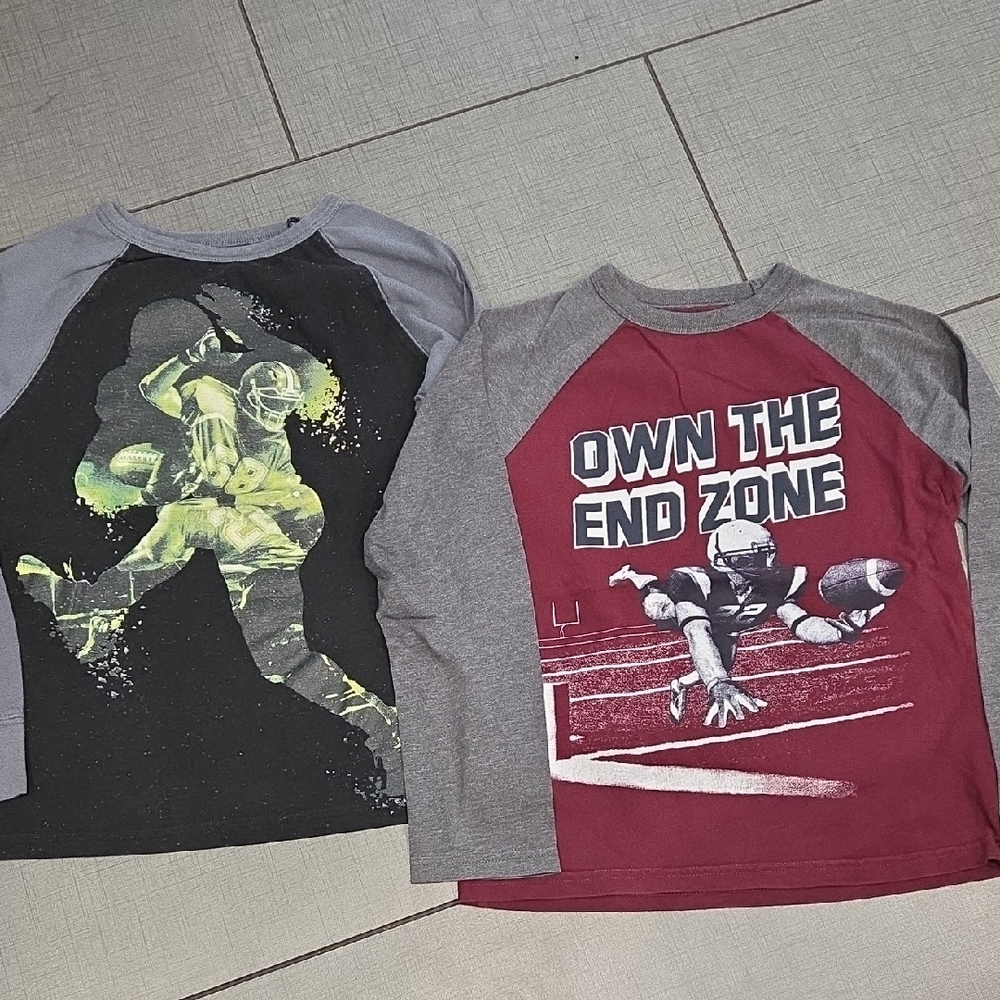 The Children's Place Gray and Maroon Football Graphic Tees